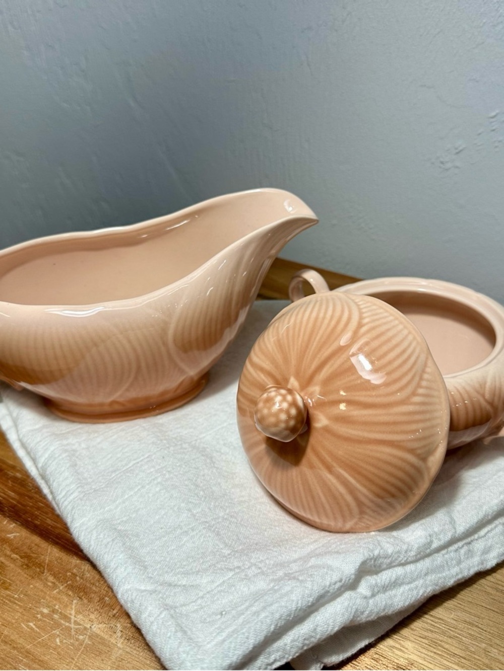 Vintage Peach Mikasa Creamer and Sugar bowl set - Picture 2 of 9